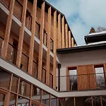 Hotel Rifugio 1600 By Cloud 7 Colere