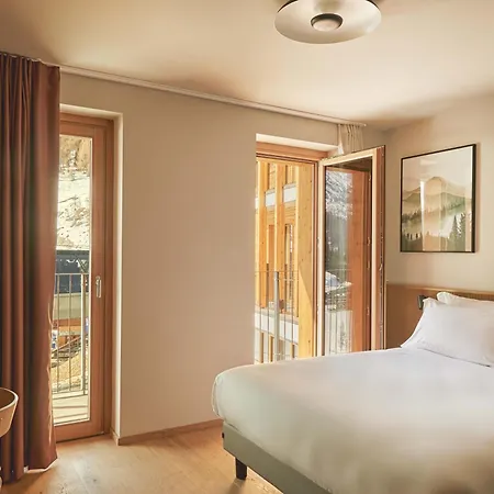 Hotel Rifugio 1600 By Cloud 7 4*